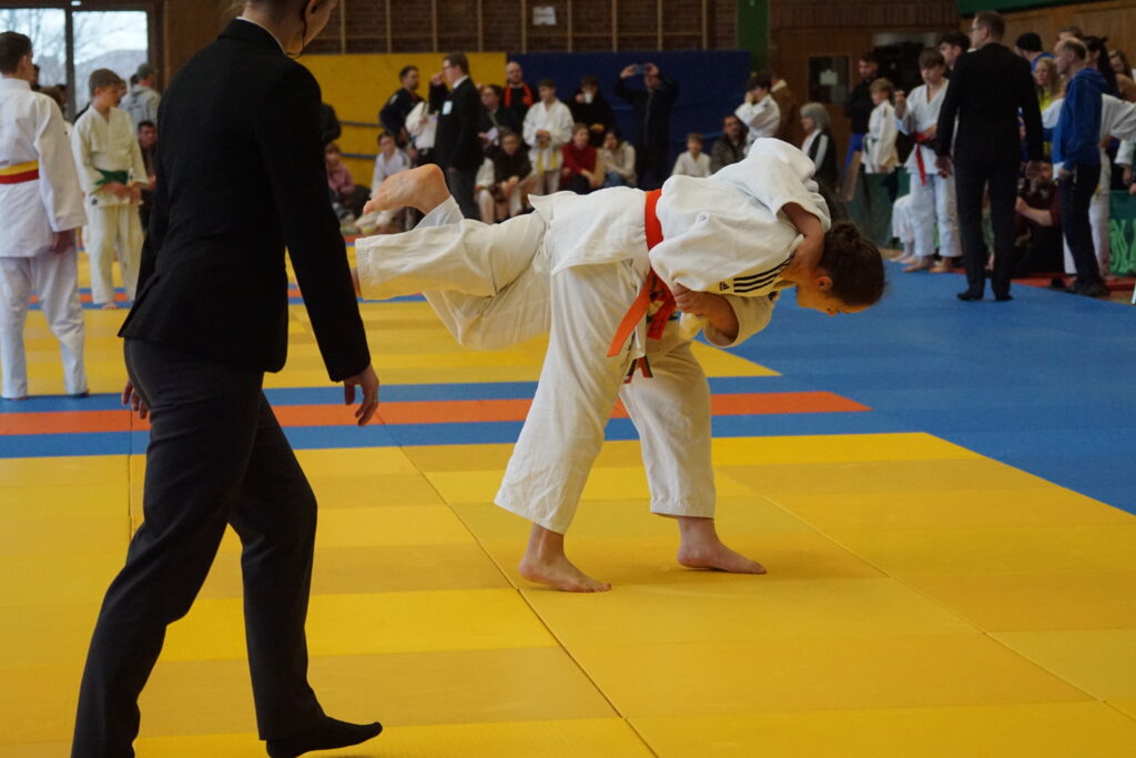 Greta Nikolay ebenfalls mit einem Uchi-Mata